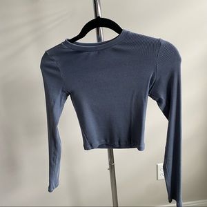 Aritzia cropped T-shirt